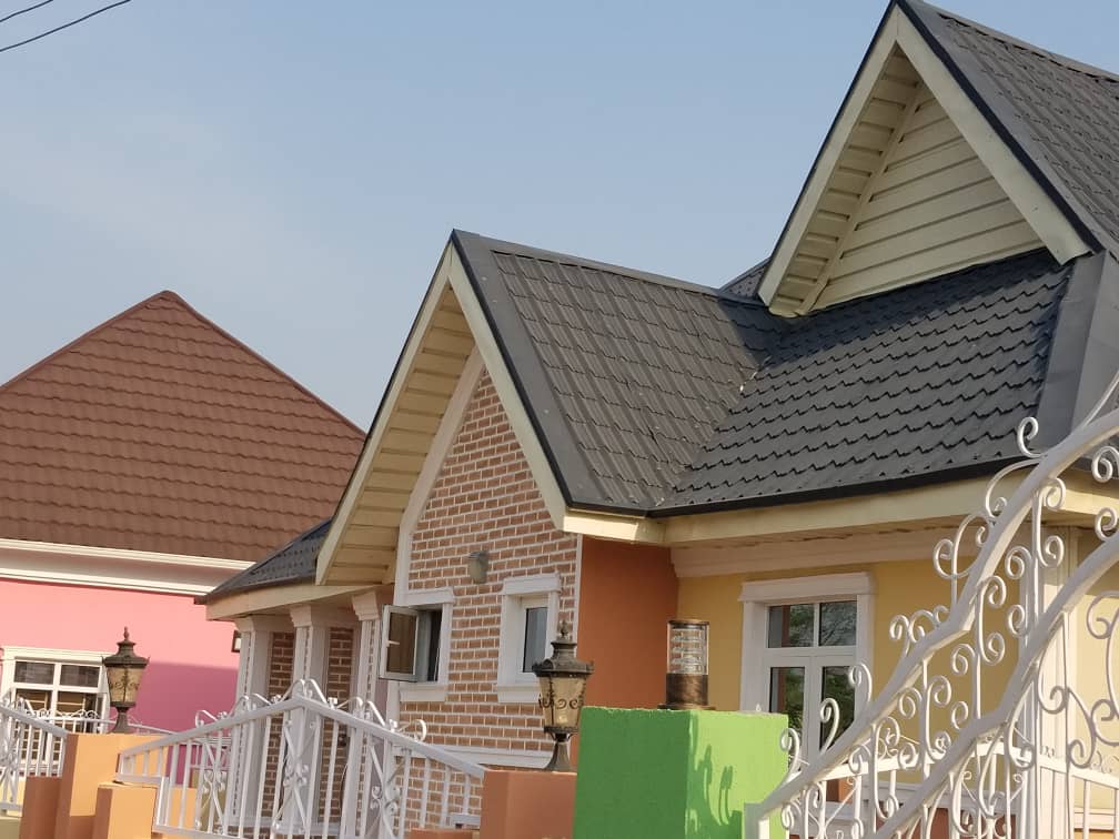 Mosomtee Global Resources Limited is an indigenous construction support services company Top Roofing Contractors in Simawa – Professional Windows Installation & Fittings