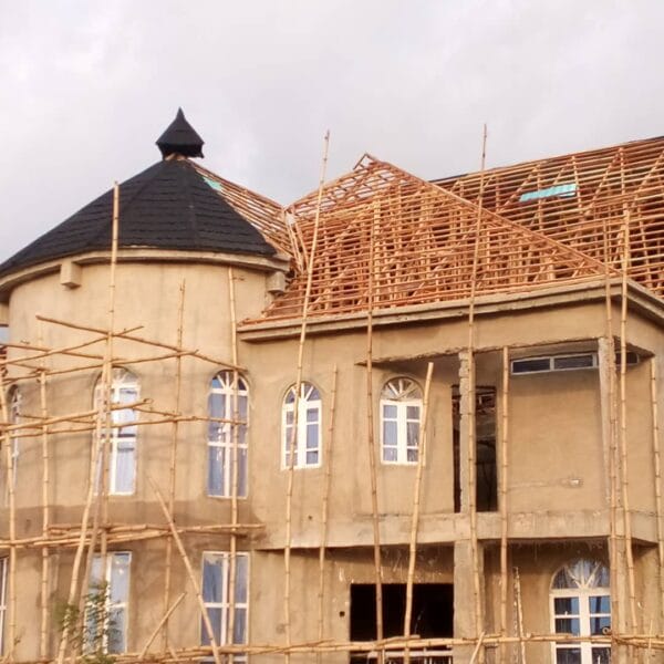 Mosomtee Global Resources Limited is an indigenous construction support services company